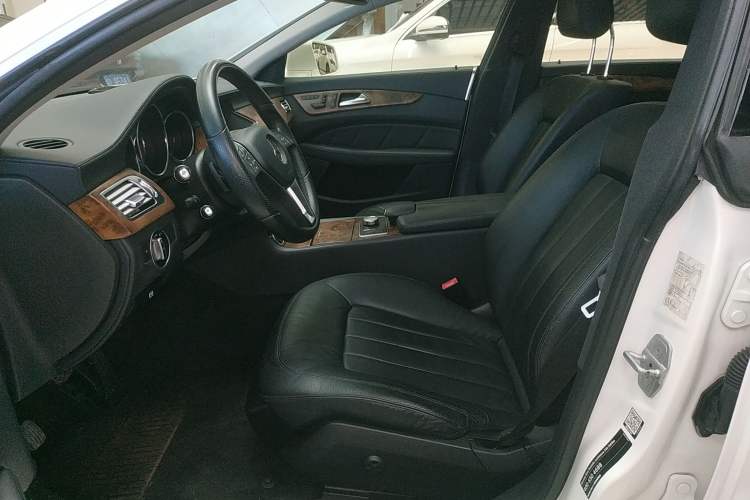 Used Mercedes-Benz CLS 2012 CLS 300 CGI