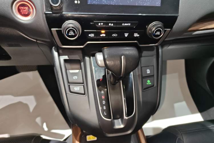 Used Honda CR-V 2021 240TURBO CVT 2WD Fashion Edition