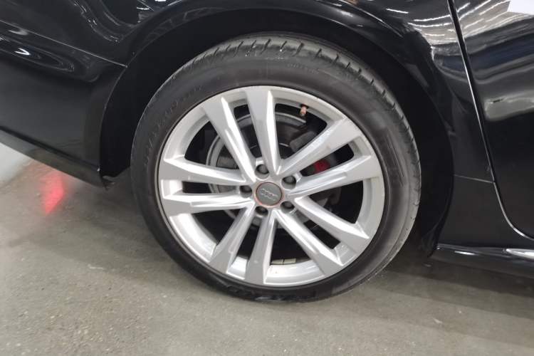 Used Audi A6L 2018 30th Anniversary Edition 35 TFSI Sport Edition
