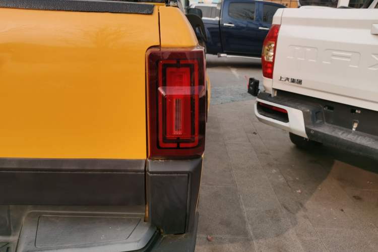 Used JMC Yuhu 9 2019 2.0T Manual Gasoline 4x4 Comfort Edition