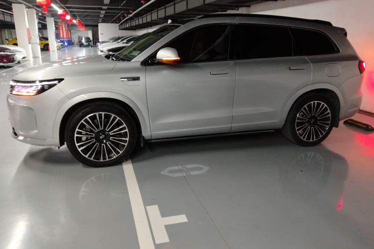 Used Hima AITO M7 2024 1.5T Intelligent Driving 4WD Max Edition 5 Seats
