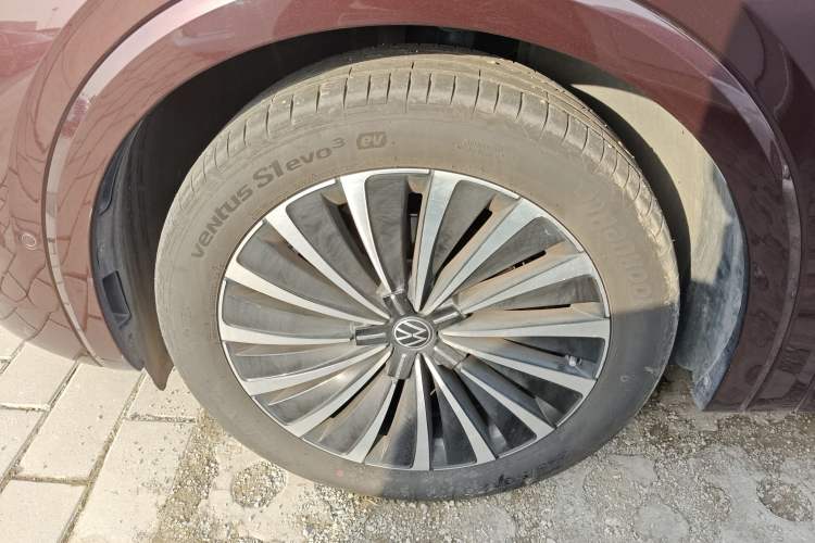 Used Volkswagen Viloran 2023 380TSI Prestige Edition
