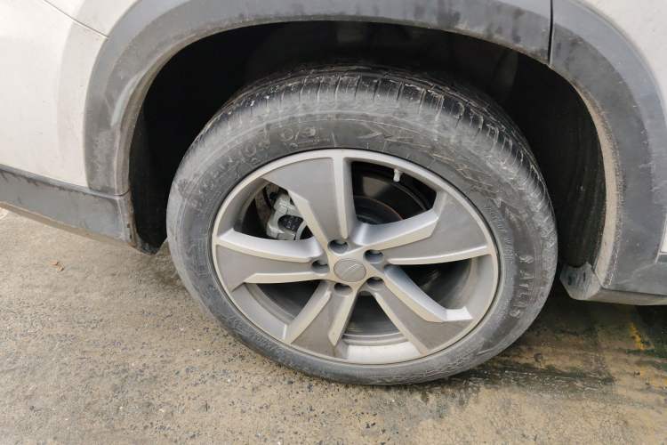 Used Geely Auto Haoyue L 2024 2.0T DCT Prestige Version
