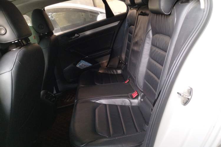 Used Volkswagen Lamando 2015 280TSI DSG Comfort Edition
