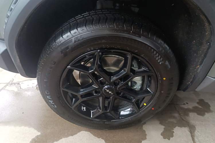 Used Formula Leopard Titanium 3 2025 Model 501KM Rear-Drive Ultra Version
