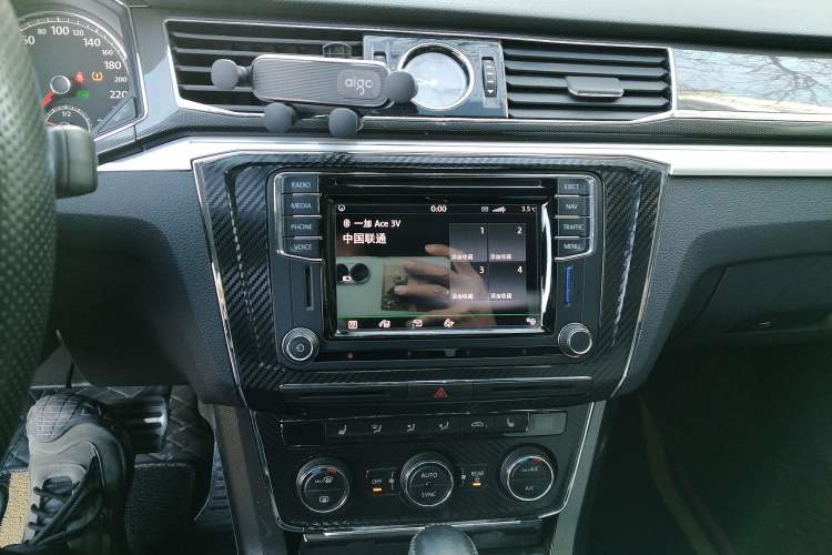 Used Volkswagen Passat 2016 330TSI DSG Prestige Edition
