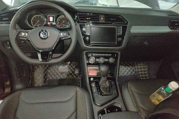 Used Volkswagen Tiguan L 2018 330TSI Automatic Two-Wheel Drive Luxury Edition