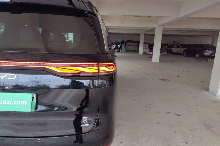 Used BYD Xia 2025 DM-i 1.5T 180km Excellence Model
