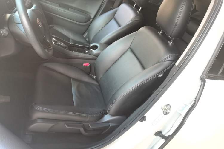 Used Honda Vezel 2020 1.5L CVT Elite Edition
