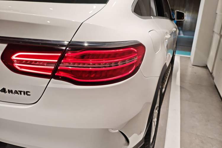 Used Mercedes-Benz GLE Coupe 2015 GLE 320 4MATIC Coupe SUV