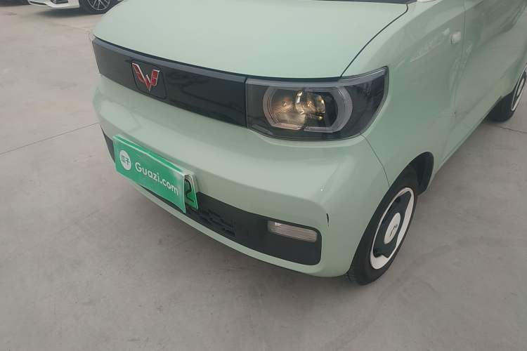 Used Wuling Hongguang MINIEV 2021 Macaron Fashion Model Lithium Iron Phosphate