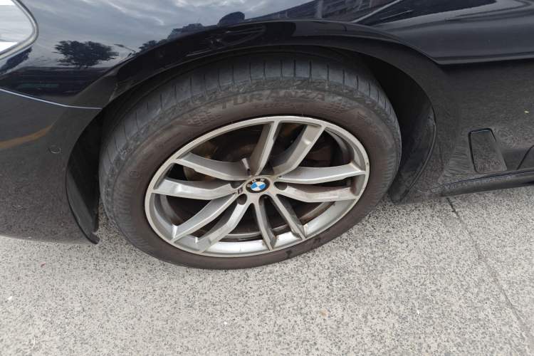 Used BMW 5 Series 2019 525Li M Sport Package