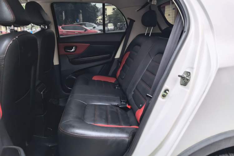 Used Haval H1 2015 1.5L Manual Urban Model
