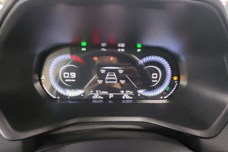 Used Geely Auto Emgrand 2025 4th Generation 1.5L CVT Longteng Edition
