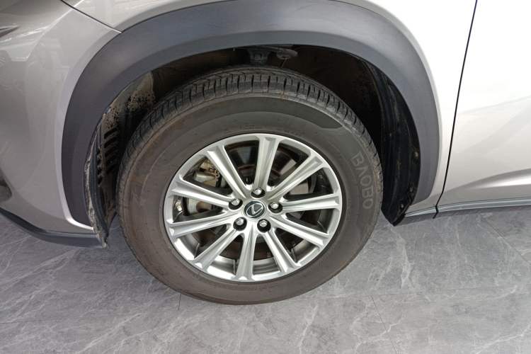 Used Lexus NX 2018 300 Front-Drive Freeline Edition
