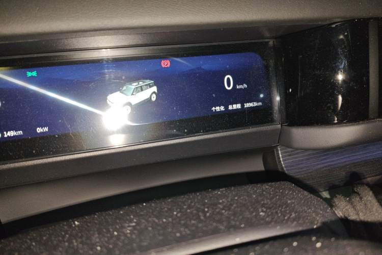 Used  03 2024 472km Four-Wheel Drive Long-Range Intelligent Advanced Version
