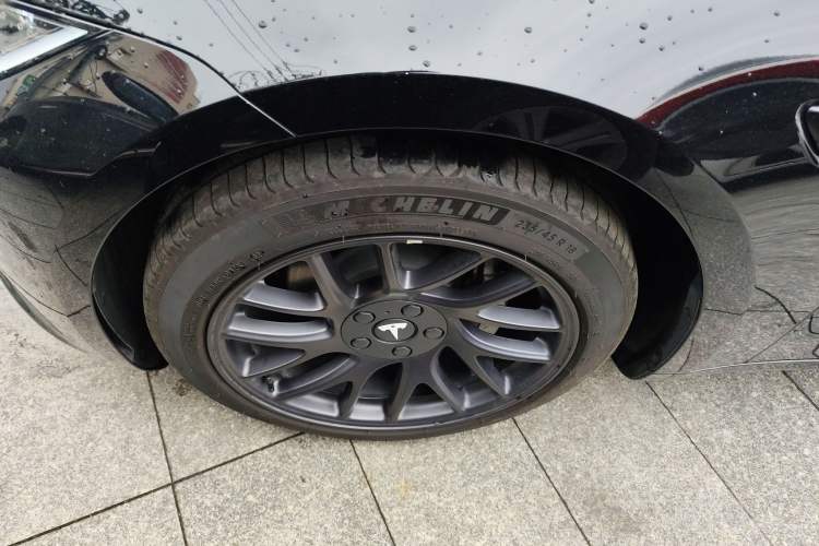 Used Tesla Model 3 2023 Rear-Wheel-Drive Version
