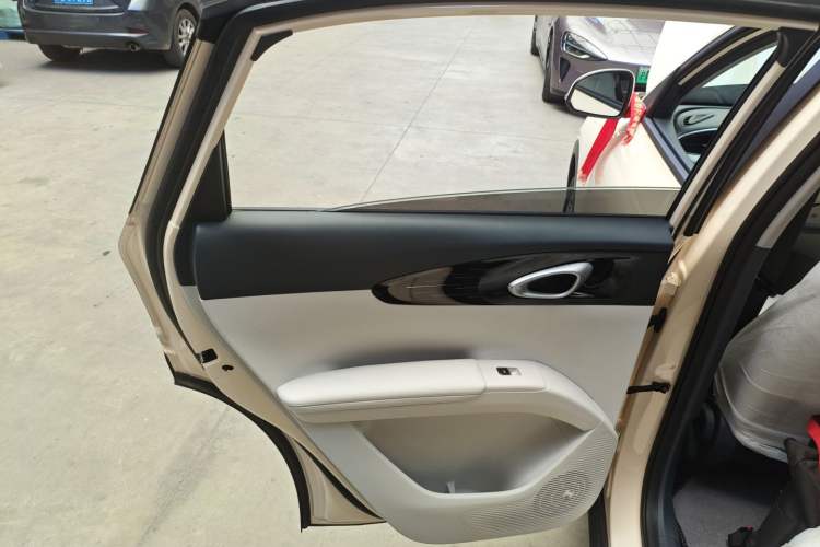 Used  Geome 2025 410 km Free Version
