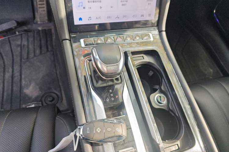 Used Hongqi H5 2023 2.0T Automatic Smart Connect Flagship Edition
