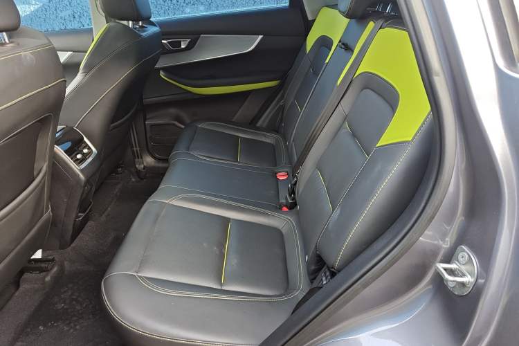 Used Chery Tiggo 7 PLUS 2022 Kunpeng Edition 1.6TGDI DCT Noble Yellow Limited Edition Premium Model
