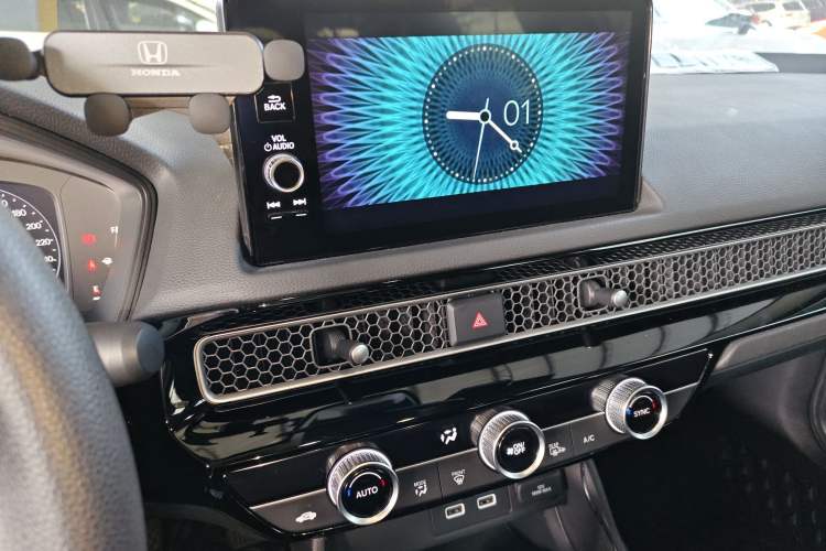 Used Honda Civic 2022 240TURBO CVT Dynamic Edition
