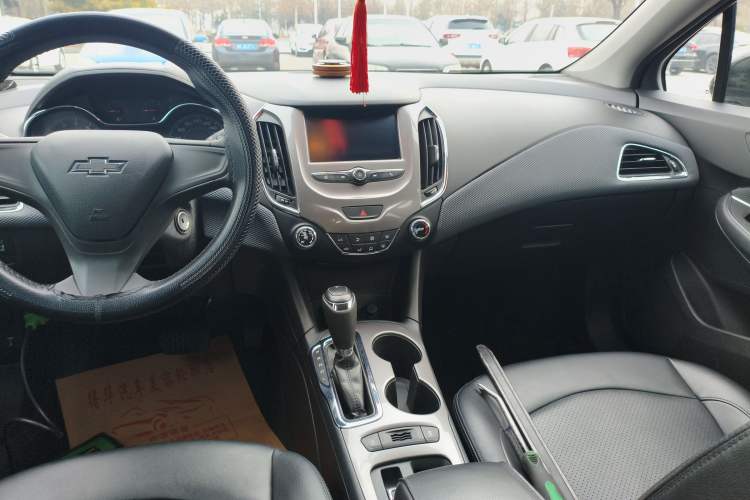 Used Chevrolet Cruze 2018 Redline 320 Automatic Pioneer Edition