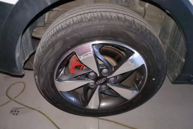 Used  Refine S3 2017 1.6L CVT Smart Connect Model
