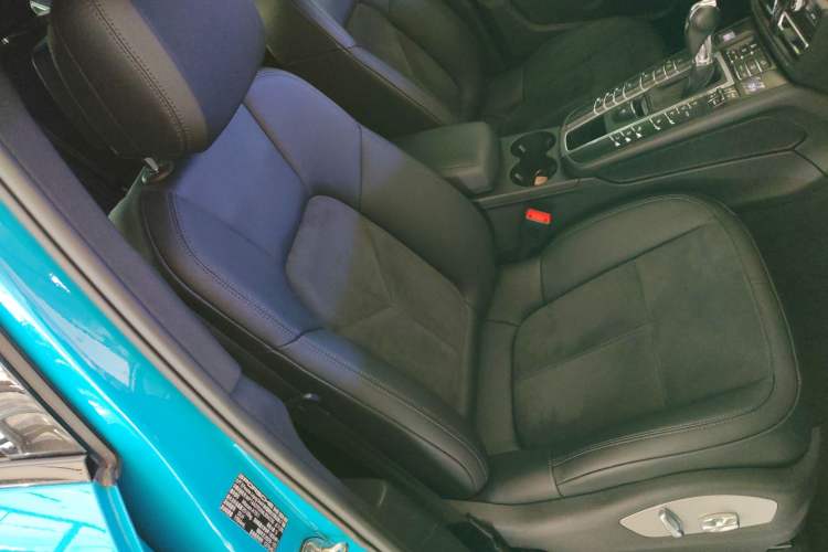 Used Porsche Macan 2020 Macan 2.0T
