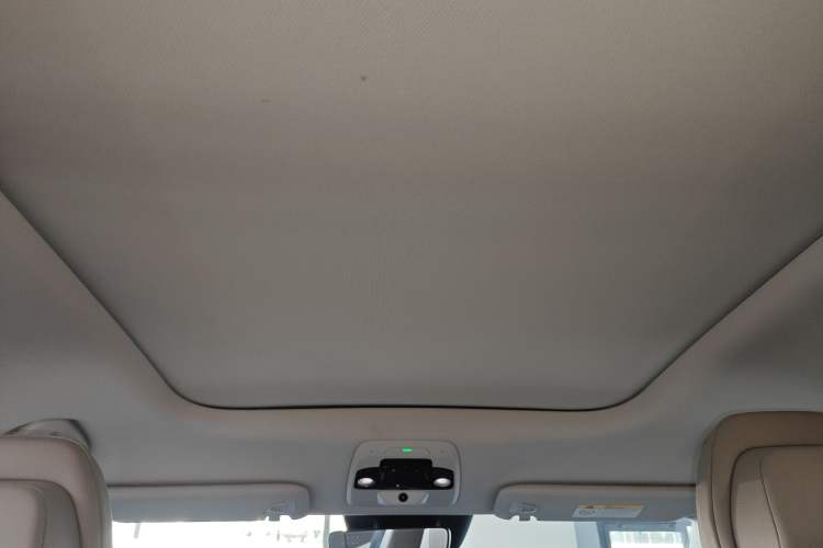 Used Nio ES8 2018 355 km Base Version 7-Seater Edition
