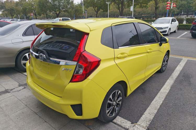 Used Honda Fit 2014 1.5L LX CVT Comfort Model
