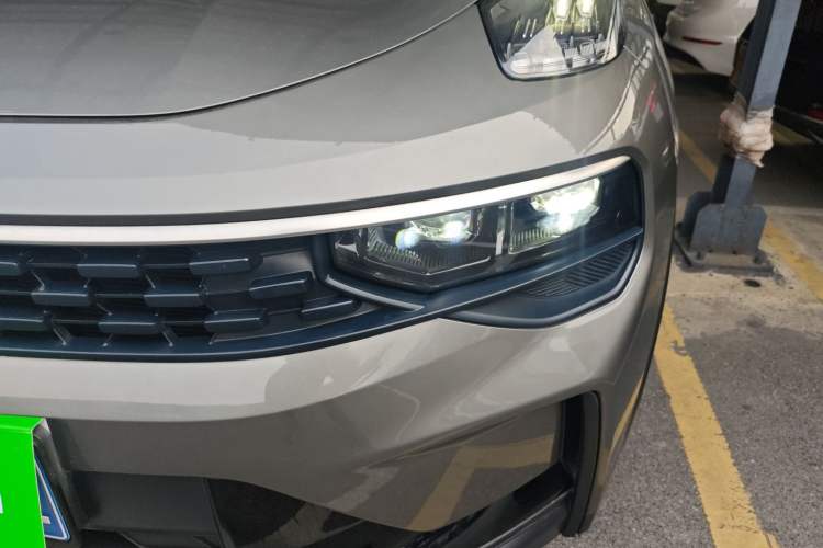 Used Lynk & Co 01 2021 2.0TD Two-Wheel-Drive Pro Trim
