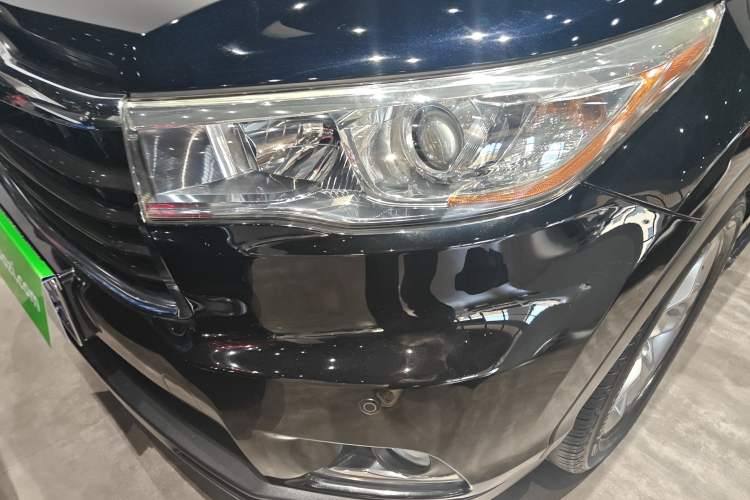 Used Toyota Highlander 2017 2.0T Four-Wheel Drive Luxury Edition 7 Seats