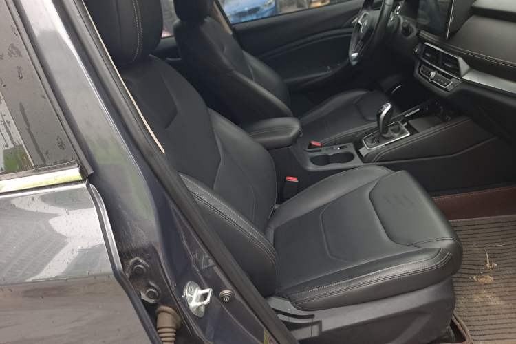 Used BYD Song 2020 Classic Edition 1.5T Automatic Elite Model
