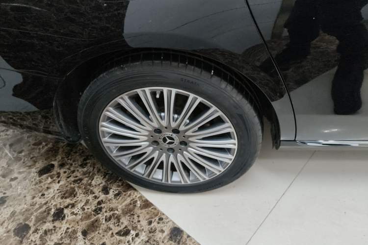 Used Mercedes-Benz E-Class 2022 Revised Version E 300 L Luxury Edition
