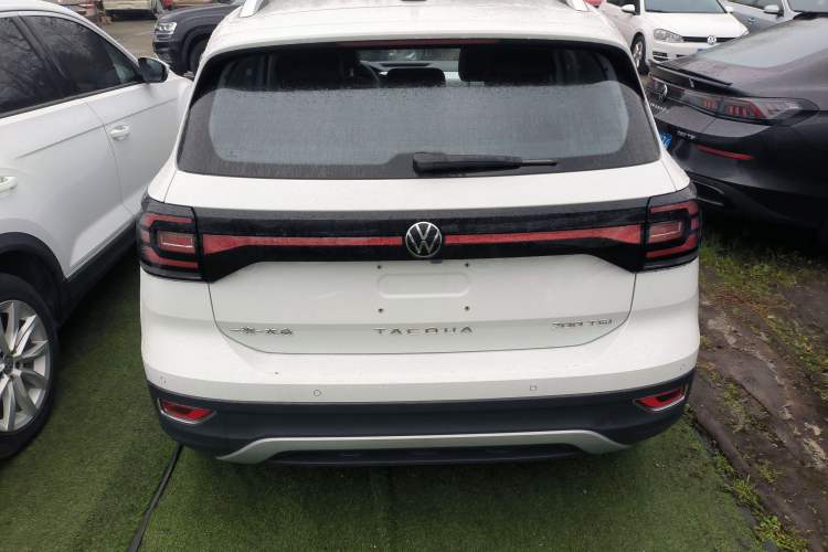 Used Volkswagen Tacqua 2023 200TSI DSG Joy-Connect Edition