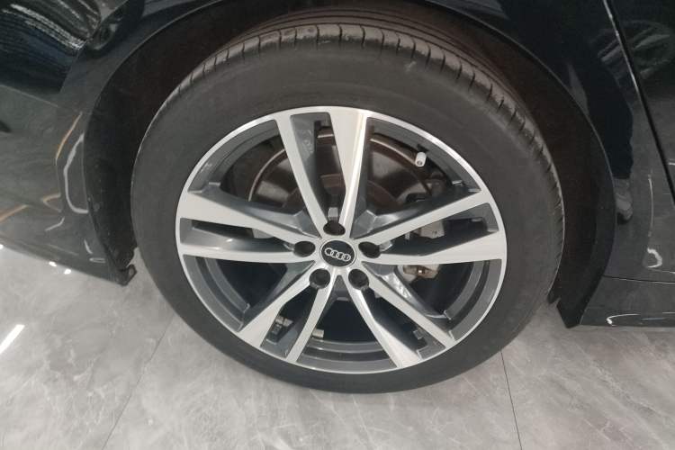 Used Audi A6L 2022 40 TFSI Luxury Dynamic Model
