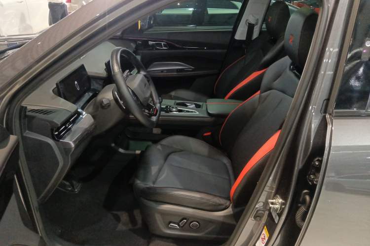 Used Oshan Z6 2022 Blue Whale 1.5T DCT Smart Edition
