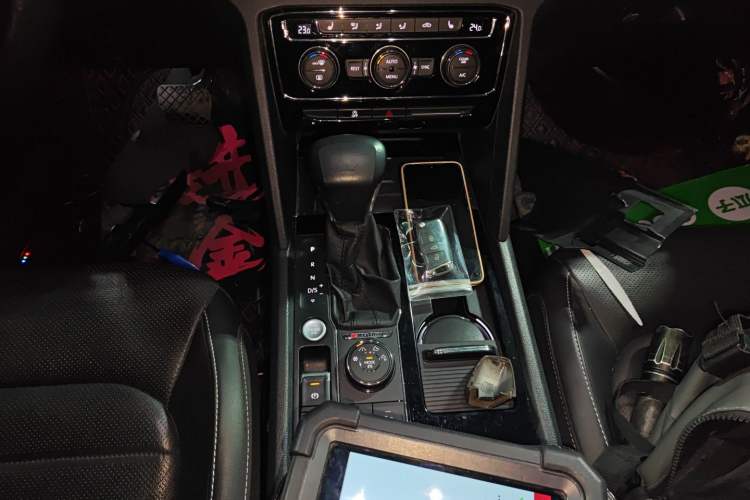 Used Volkswagen Teramont 2020 380TSI Four-Wheel Drive Luxury Version China VI Standard
