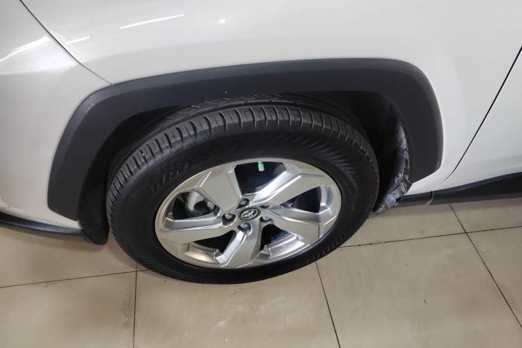 Used Toyota RAV4 2020 2.0L CVT Two-Wheel Drive Fashion Edition
