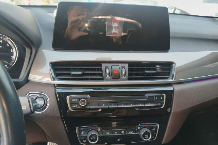 Used BMW X1 2019 sDrive18Li Premium Edition