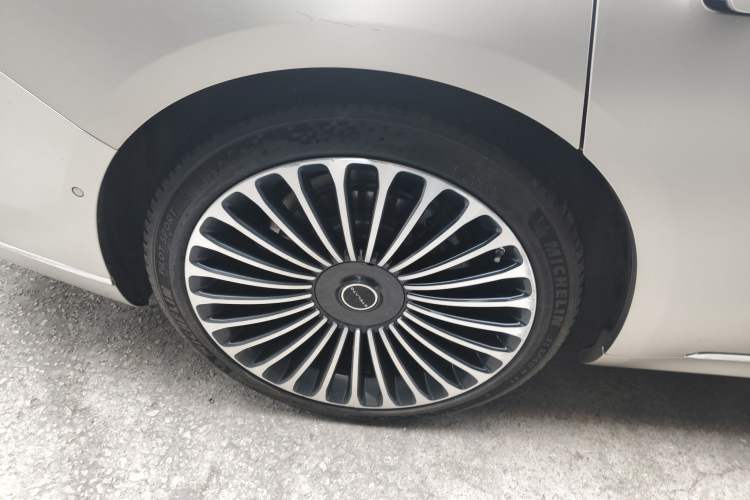 Used Hima Stelato S9 2024 All-Electric Ultra Four-Wheel-Drive Flagship Edition
