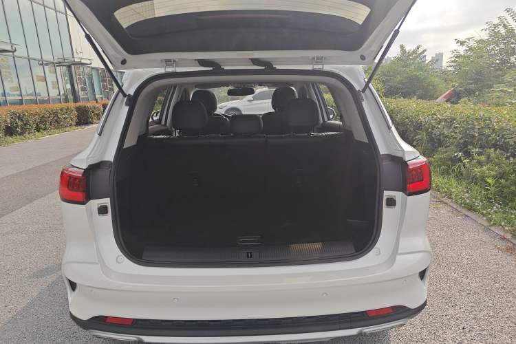 Used Roewe RX5 MAX 2019 300TGI Automatic Smart Cabin Luxury Edition
