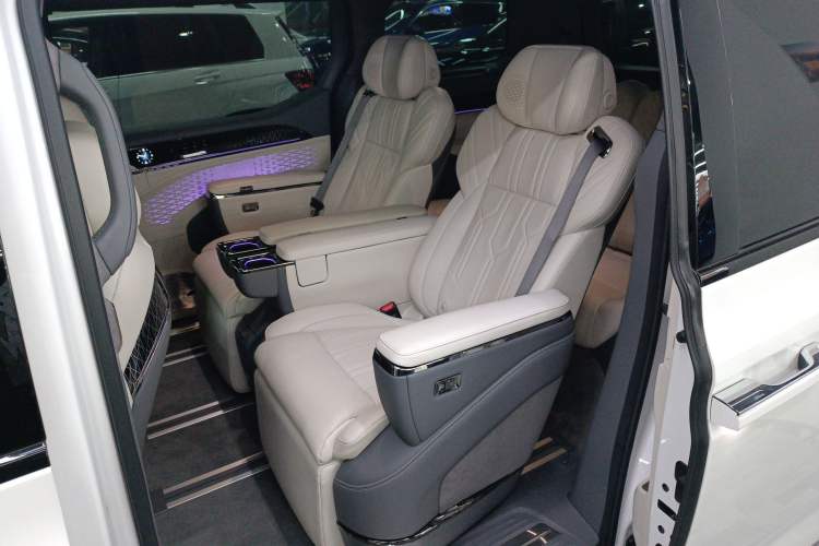 Used Zeekr 009 2022 ME Edition
