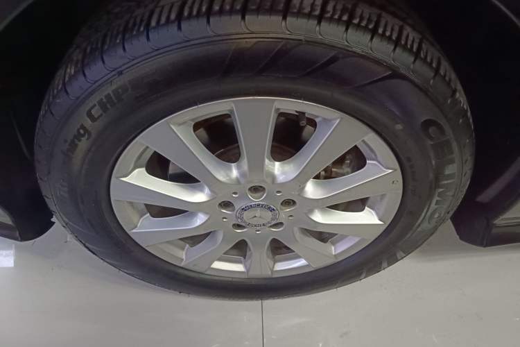 Used Mercedes-Benz R-Class 2017 R 320 4MATIC Business Edition Prestige Model