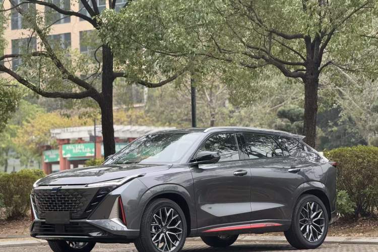 Used Oshan Z6 2023 Blue Whale 1.5T DCT Smart Luxury Model