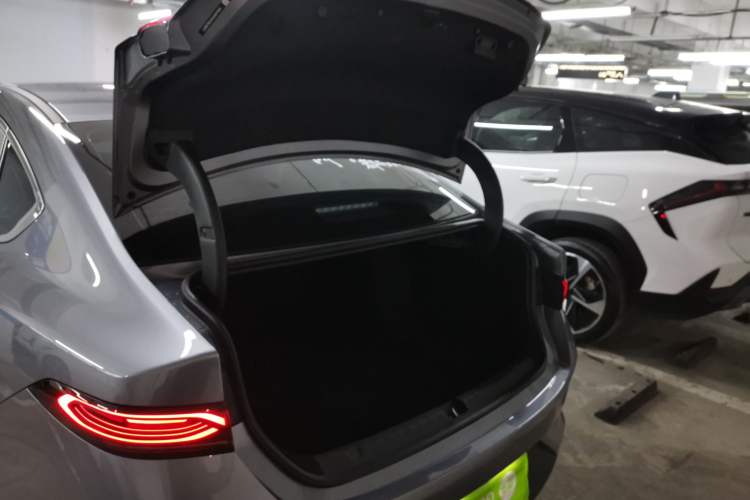 Used BYD Qin PLUS 2025 DM-i Smart Drive 55KM Leading Model