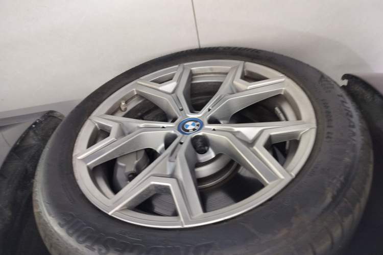 Used BMW i3 2024 eDrive 35 L
