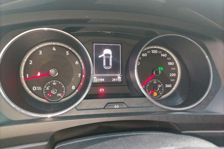 Used Volkswagen Tiguan L 2017 330TSI Automatic Two-Wheel Drive Luxury Edition
