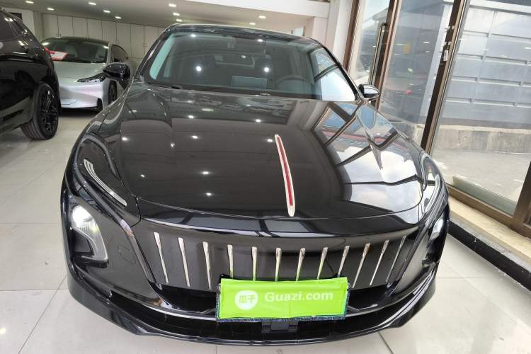 Used Hongqi E-QM5 2023 620km PLUS
