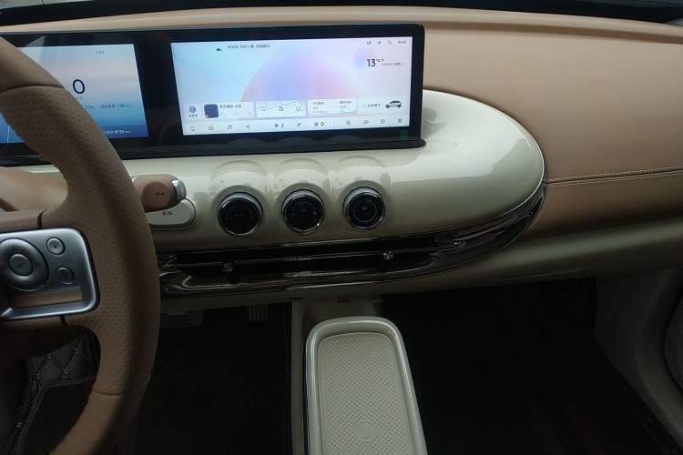 Used Wuling Bingo 2025 410 km Lingxi Deluxe Edition